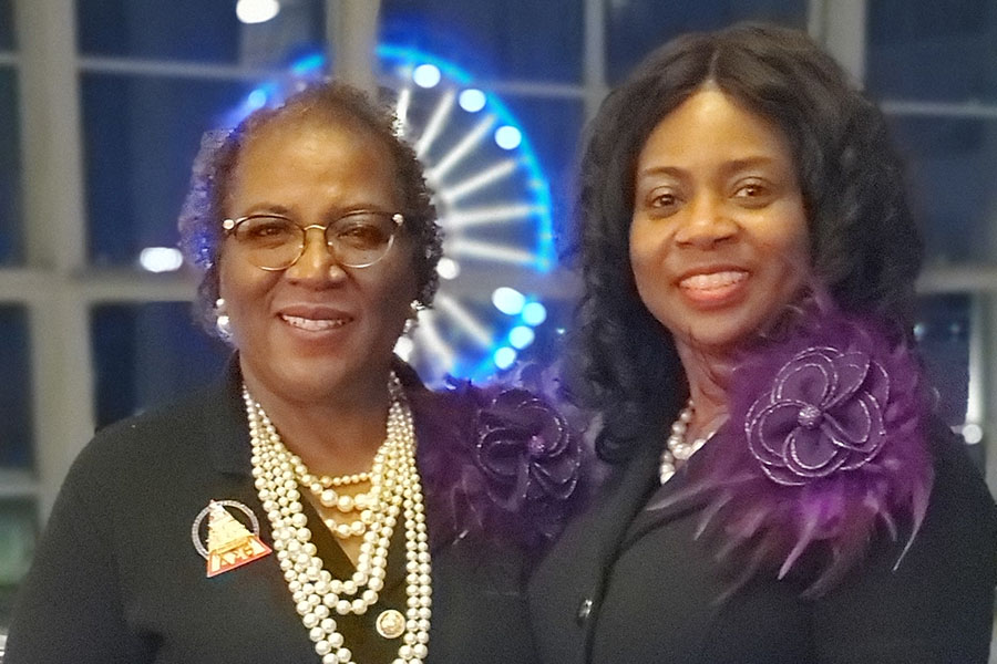 Toni and PamelaHill